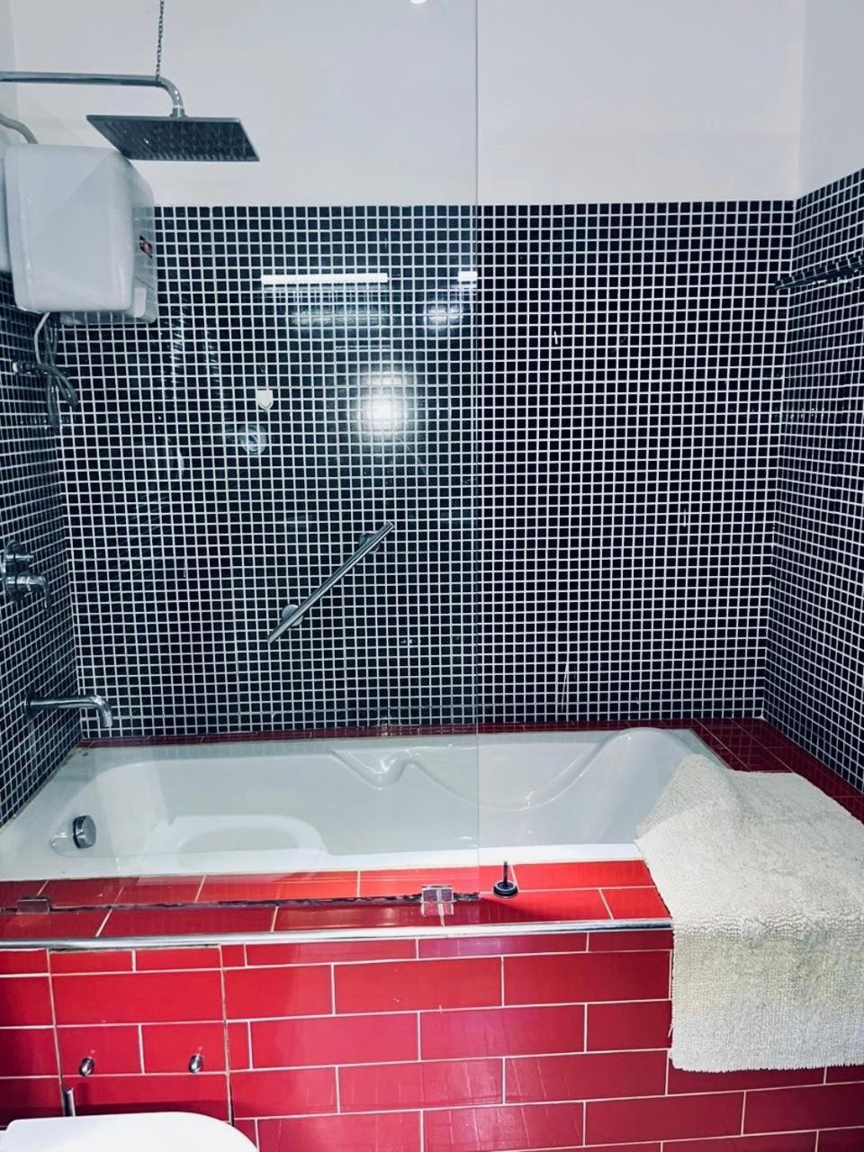 The Ma Hotel Namasuba ภายนอก รูปภาพ